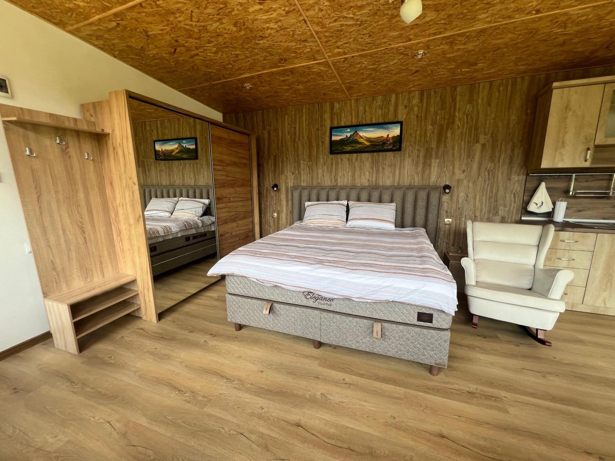 Guest House Milka ياغودينا الغرفة الصورة