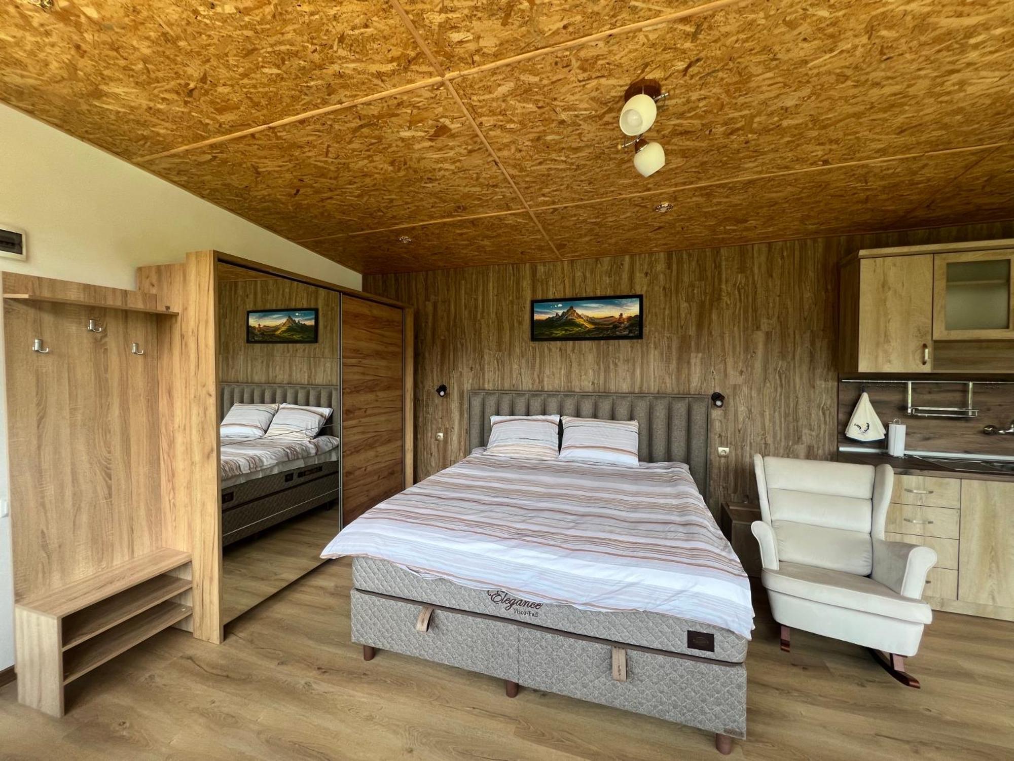 Guest House Milka ياغودينا الغرفة الصورة